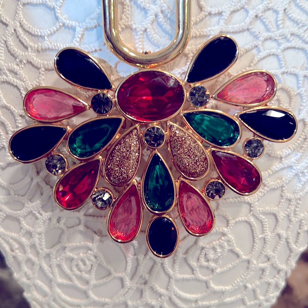 Stunning Trina Turk- Statement Pendant Necklace-14k Gold Plated-Nwt